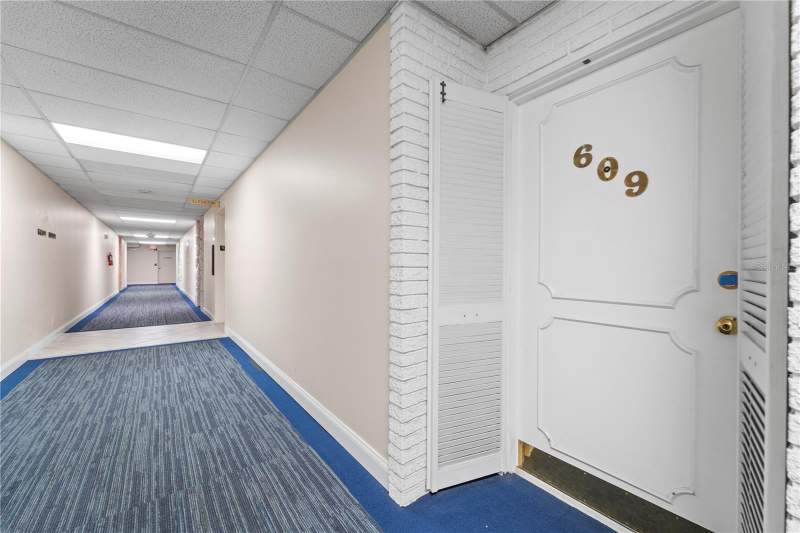 1 bedroom Condominium at 100 Bluff View Drive #609A, Harbour Club Condo 2, Belleair Bluffs — photo 4