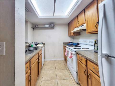 931 SW 57th Terrace, Gainesville FL - photo 7 of 29