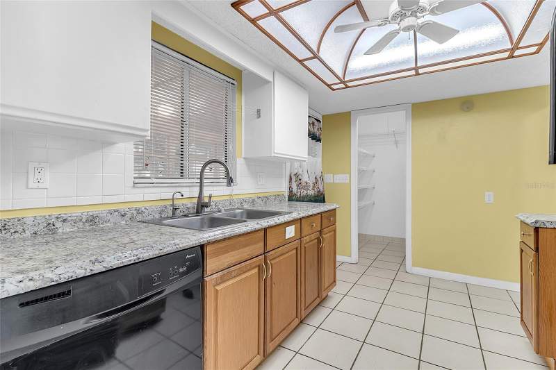 2 bedroom Single Family Residence at 6446 SW 106th Place, Spruce Creek, Ocala — photo 5