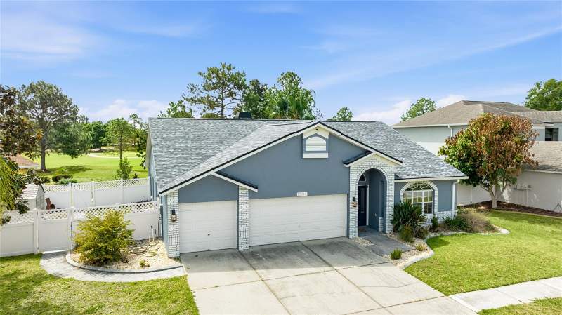 3 bedroom Single Family Residence at 10810 Sailbrooke Drive, Summerfield Village, Riverview — photo 3