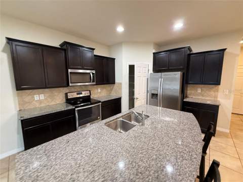 9154 Hillcroft Drive, Riverview FL - photo 18 of 55