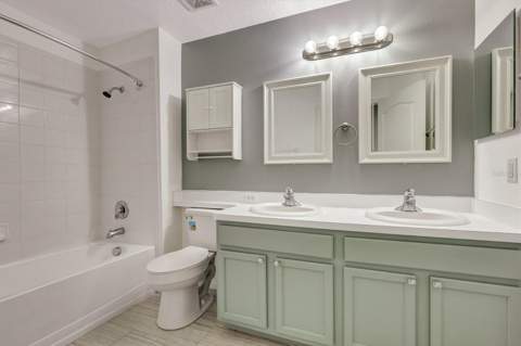 8105 Tar Hollow Drive, Gibsonton FL - photo 18 of 29