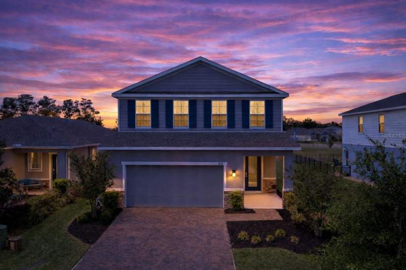 5 bedroom Single Family Residence at 7024 Lanier Falls Road, Lakewood Park Ph 1, Deland — photo 2