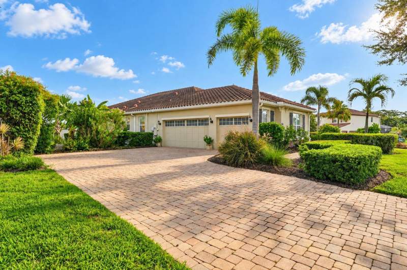 3 bedroom Single Family Residence at 17111 2nd Avenue, Rye Wilderness Estates Ph III, Bradenton — photo 4