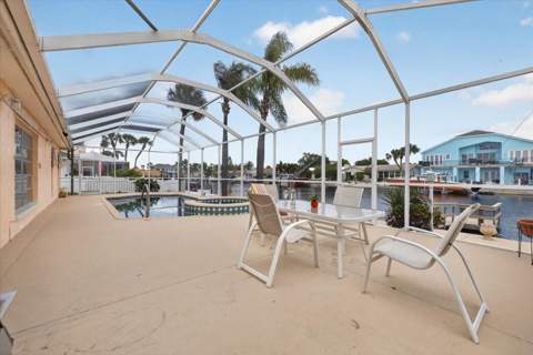 5110 Porpoise Place, New Port Richey FL - photo 9 of 71