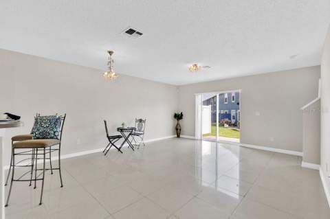 12640 Somerset Oaks Street, Orlando FL - photo 7 of 40