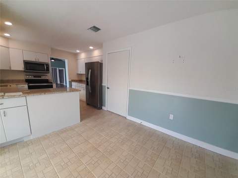 3520 57th Avenue Circle, Bradenton FL - photo 6 of 6