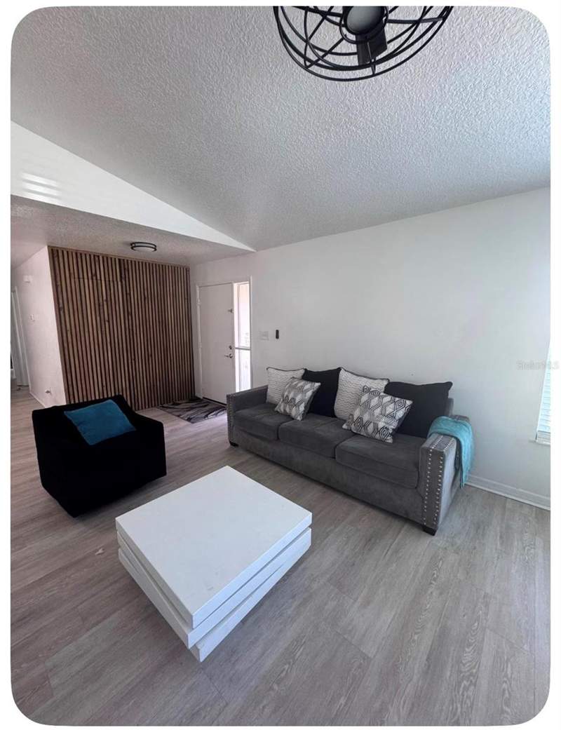 2 bedroom Single Family Residence at 2026 Basil, Ginger Mill Phase 1 13/111 Lot 64, Orlando — photo 2