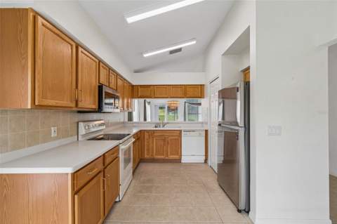 18452 Fairway Green Drive, Hudson FL - photo 8 of 69