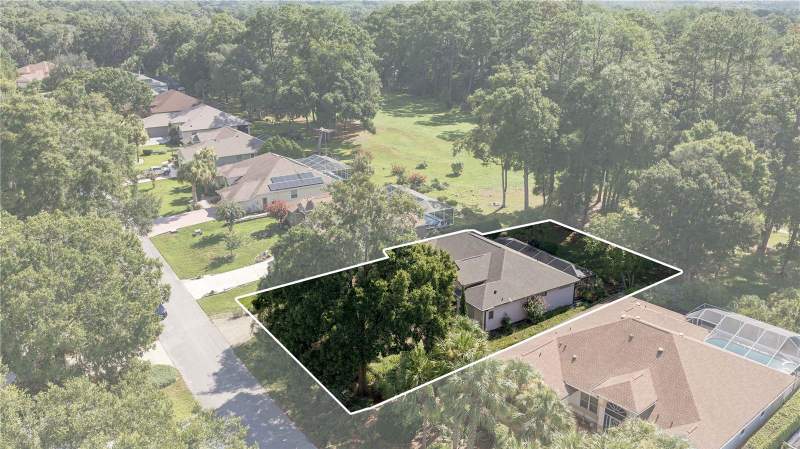 3 bedroom Single Family Residence at 8939 SW 194th Court, Fairway Estate, Dunnellon — photo 5