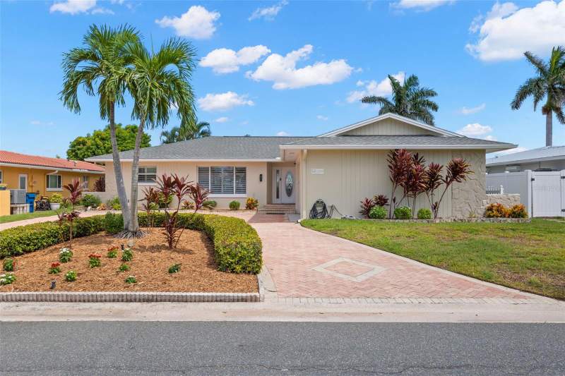 12305 4TH STREET home for sale in Capri Isle