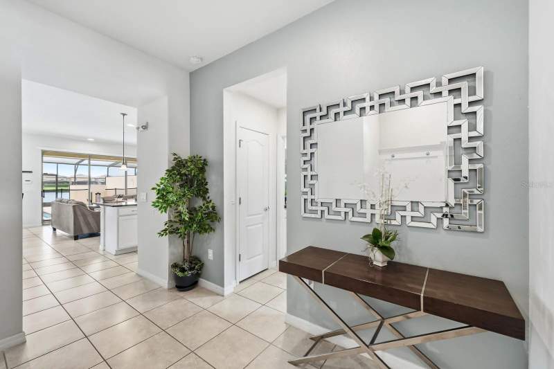 5 bedroom Townhouse at 8866 Geneve Court, Windsor At Westside Ph 2B, Kissimmee — photo 3