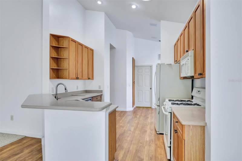 3 bedroom Single Family Residence at 2197 Caledonian Street, Clermont Summit Greens Ph 02E Rep, Clermont — photo 3