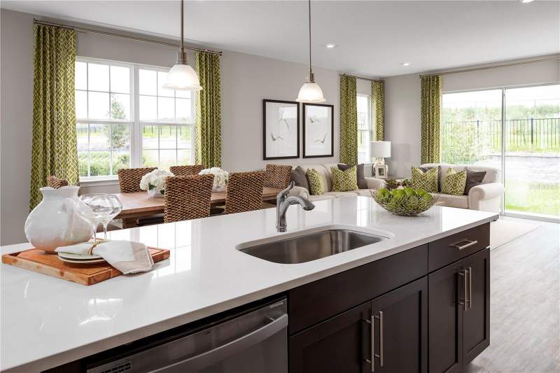 3 bedroom Townhouse at 6692 CEDAR LANDING CIRCLE, CEDAR LANDINGS TOWNHOMES, LEESBURG — photo 5