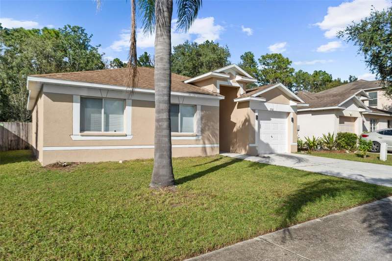 3 bedroom Single Family Residence at 13508 Prestwick Drive, Summerfield Villg 1 Trct 35, Riverview — photo 4