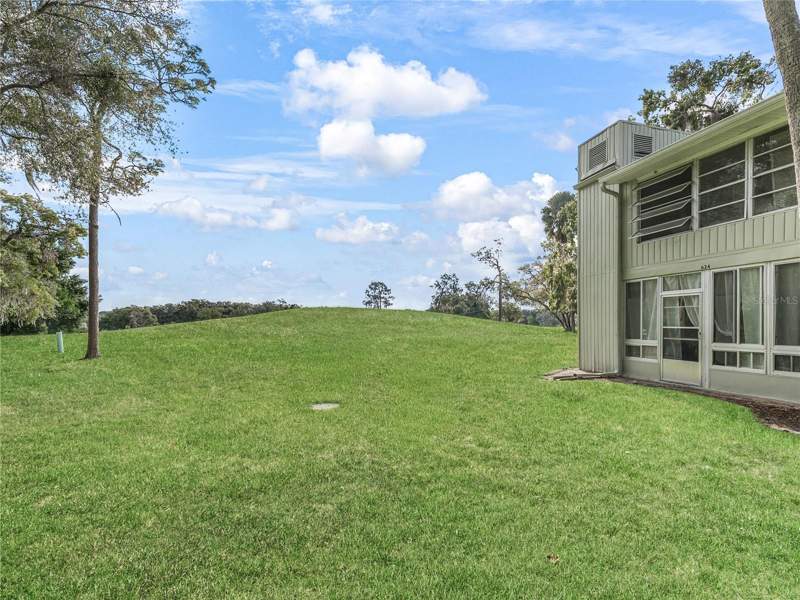 2 bedroom Condominium at 622 Fairways Circle #A, Fairways/Silver Spgs Shores Co, Ocala — photo 3