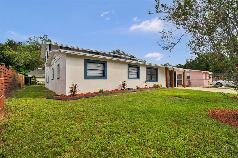 6 bedroom Single Family Residence at 4665 Piedmont Court, Malibu Groves Eleventh Add, Orlando — photo 2
