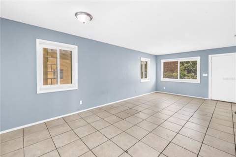 930 Alcazar Way, St Petersburg FL - photo 7 of 30