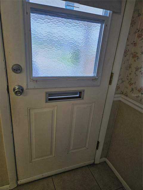 1505 N Pebble Beach Boulevard, Sun City Center FL - photo 10 of 35
