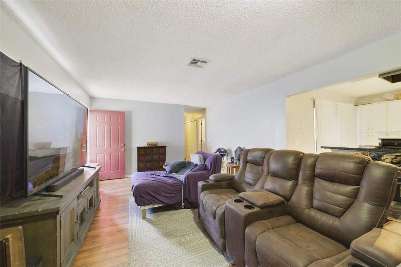 3 bedroom Half Duplex at 5909 TURNBULL DRIVE, COUNTRYSIDE, ORLANDO — photo 2