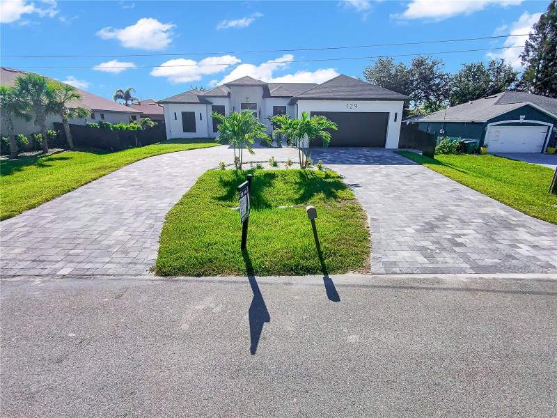 3 bedroom Single Family Residence at 129 SW 34th Avenue, Cape Coral, Cape Coral — photo 3