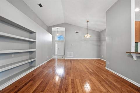 15833 Bay Vista Drive, Clermont FL - photo 9 of 33