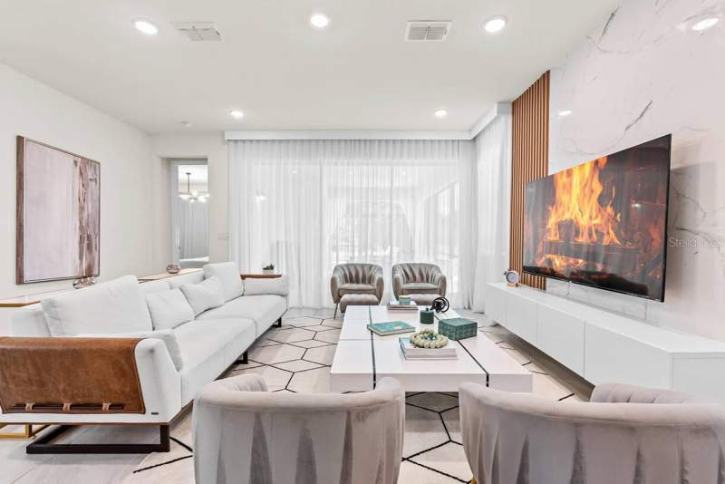 7 bedroom Single Family Residence at 8923 Coconut Breeze Drive, Solara Resort Vacation Villas Rep, Kissimmee — photo 4