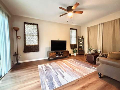 8034 Badger Lane, New Port Richey FL - photo 7 of 23