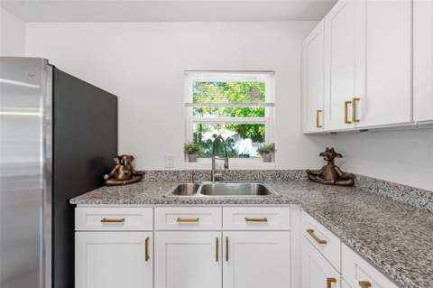 2855 Valencia Way, St Petersburg FL - photo 24 of 37