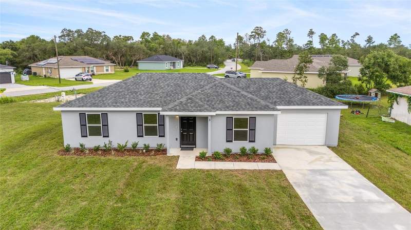 3 bedroom Single Family Residence at 229 Locust Lane, Silver Spgs Shores Un #33, Ocala — photo 3