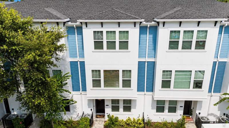 3 bedroom Townhouse at 6605 N Nebraska Avenue #28, Apex At Seminole Heights, Tampa — photo 2