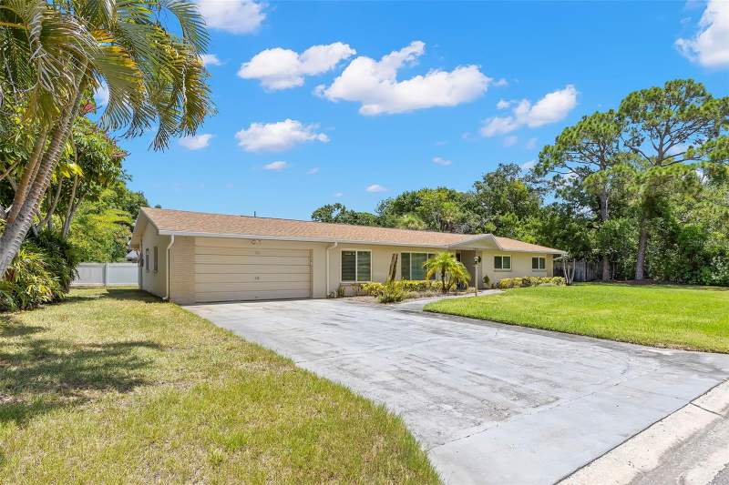 3 bedroom Single Family Residence at 2391 66th Terrace, Stephensons Sub 2, St Petersburg — photo 3