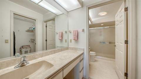 3374 W Chelmsford Court #9, Sarasota FL - photo 14 of 37