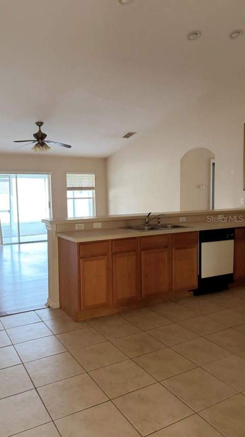 451 Peace Court, Kissimmee FL - photo 8 of 17