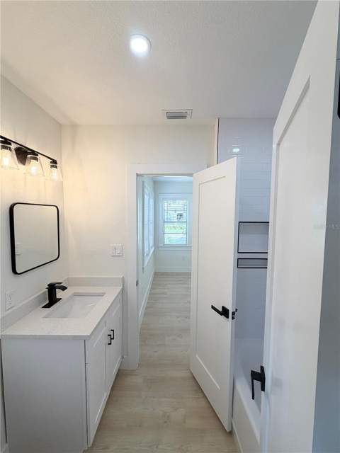 104 W Lambright Street, Tampa FL - photo 10 of 35