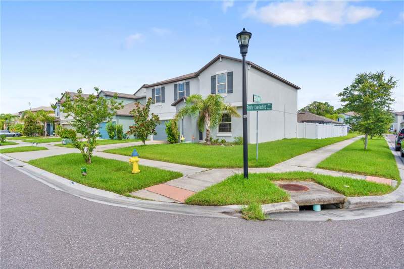 4 bedroom Single Family Residence at 7420 Pearly Everlasting Avenue, Touchstone Ph 2, Tampa — photo 4