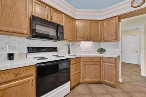 25333 River Crest Drive, Leesburg FL - photo 12 of 29