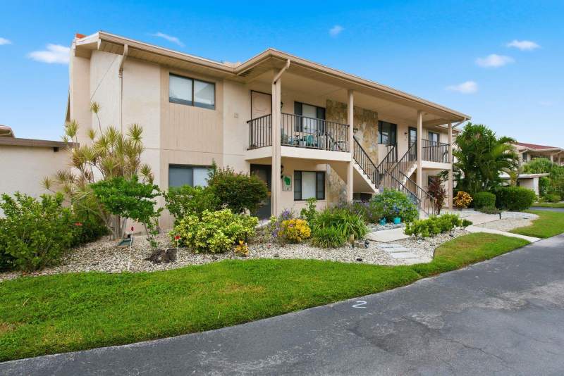 2 bedroom Condominium at 9960 Eagles Point Circle #4, Eagles Point Condo, Port Richey — photo 3