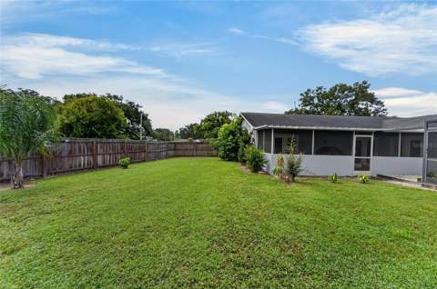 1120 Lakemont Drive, Valrico FL - photo 15 of 88
