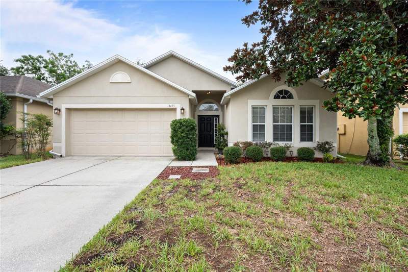 14423 FINSBURY DRIVE home for sale in Villages at Avalon