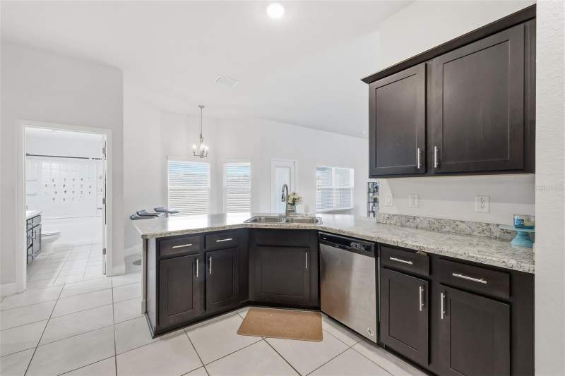 4 bedroom Single Family Residence at 9144 SE 47th Court Road, Summercrest, Ocala — photo 3