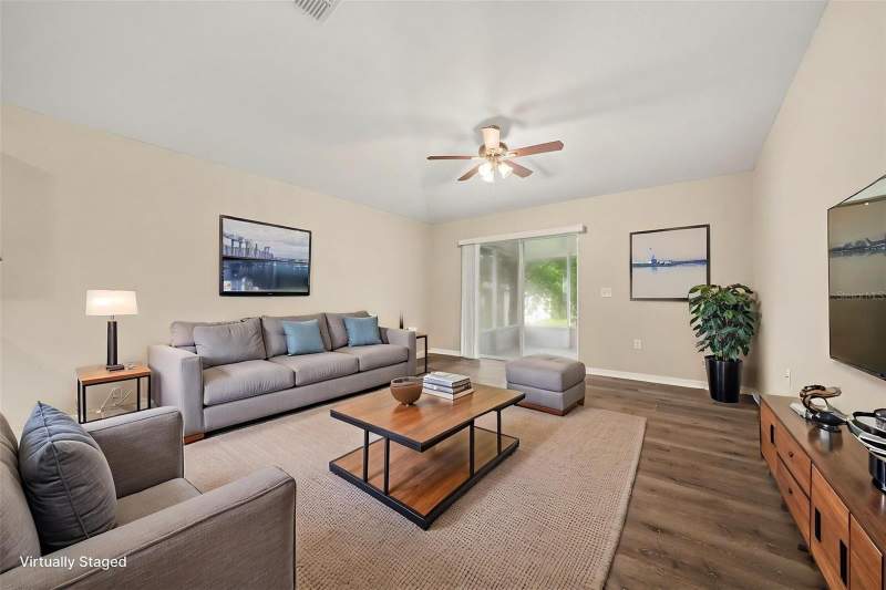 3 bedroom Single Family Residence at 2208 Nicollett Way, Leesburg Overlook At Lake Griffin, Leesburg — photo 3