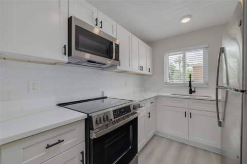 4550 Overlook Drive #155, St Petersburg FL - photo 13 of 46