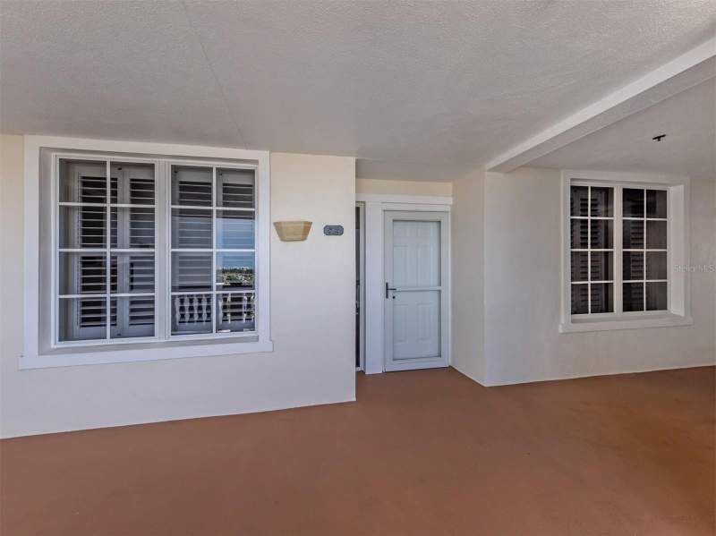 2 bedroom Condominium at 167 Tampa Avenue #813, The Waterfront On Venice Islnd, Venice — photo 4