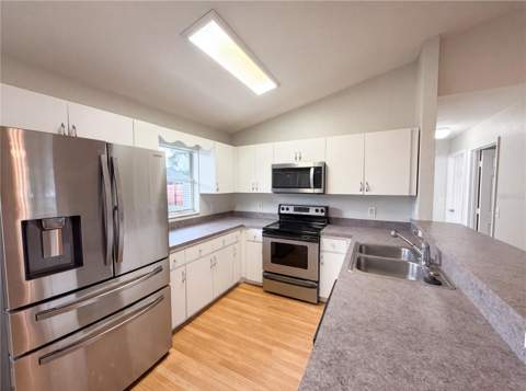 9295 SE 163rd Street, Summerfield FL - photo 7 of 21