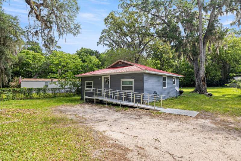 3 bedroom Single Family Residence at 3331 SE 11th Avenue, Ocala, Ocala — photo 3