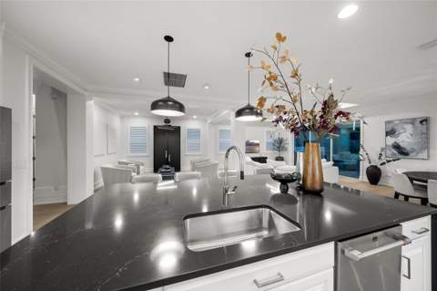 11504 Apple Tree Circle, Bradenton FL - photo 12 of 80