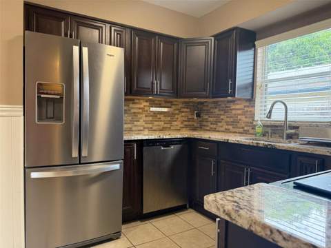 5578 61st Street, St Petersburg FL - photo 8 of 34