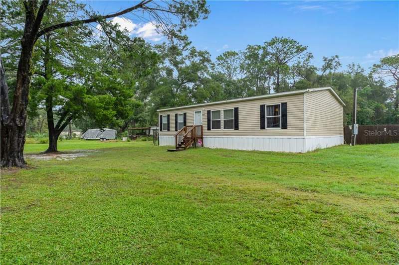 3 bedroom home at 6983 W Cyrus Street, Crystal River, Crystal River — photo 2
