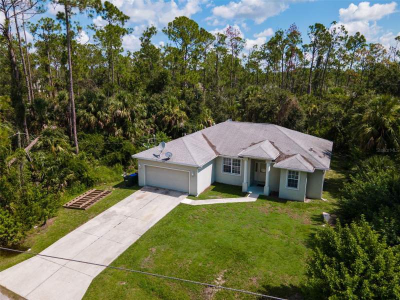 3 bedroom Single Family Residence at 4126 Cobbler Lane, Port Charlotte Sub 31, North Port — photo 2